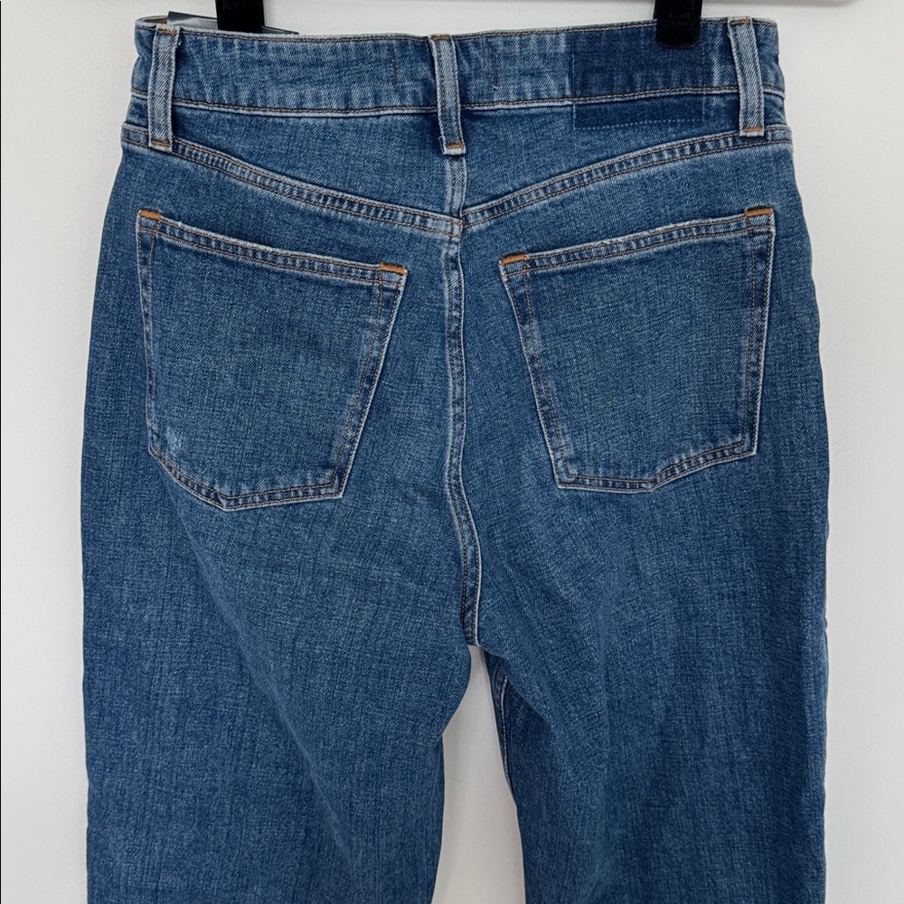 Abercrombie & Fitch NWT The Mom Jean, High Rise Curve Love - Size 27/4 - Picture 6 of 7